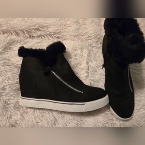 Sugar wedge faux suede boots sz 9